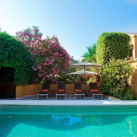 Family Al- Ana Marbella Hotel 3*