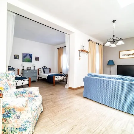 Family Al- Ana Marbella Hotel